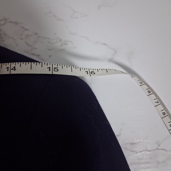 Vintage LOUBEN 100% Wool Blazer 90s Era Slit Pockets Office Timeless Canada - Picture 10 of 13